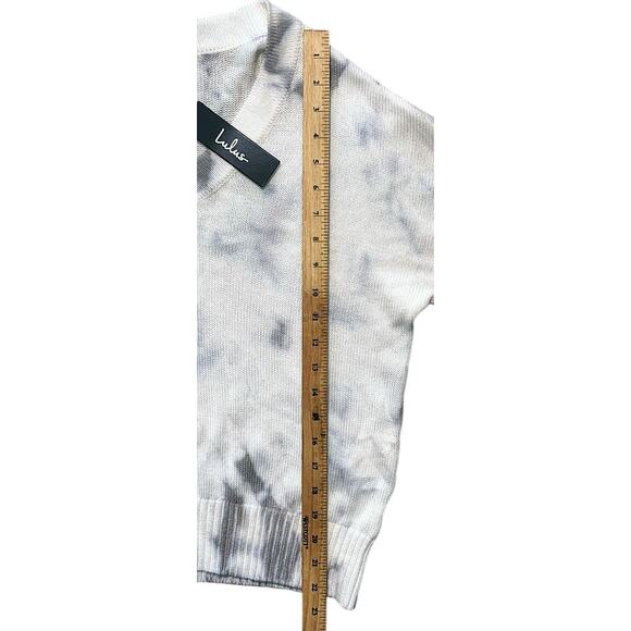 NWT Lulus Chill With Me Cream & Grey Tie-Dye Cotton Knit Pullover Sweater Small - Picture 3 of 7